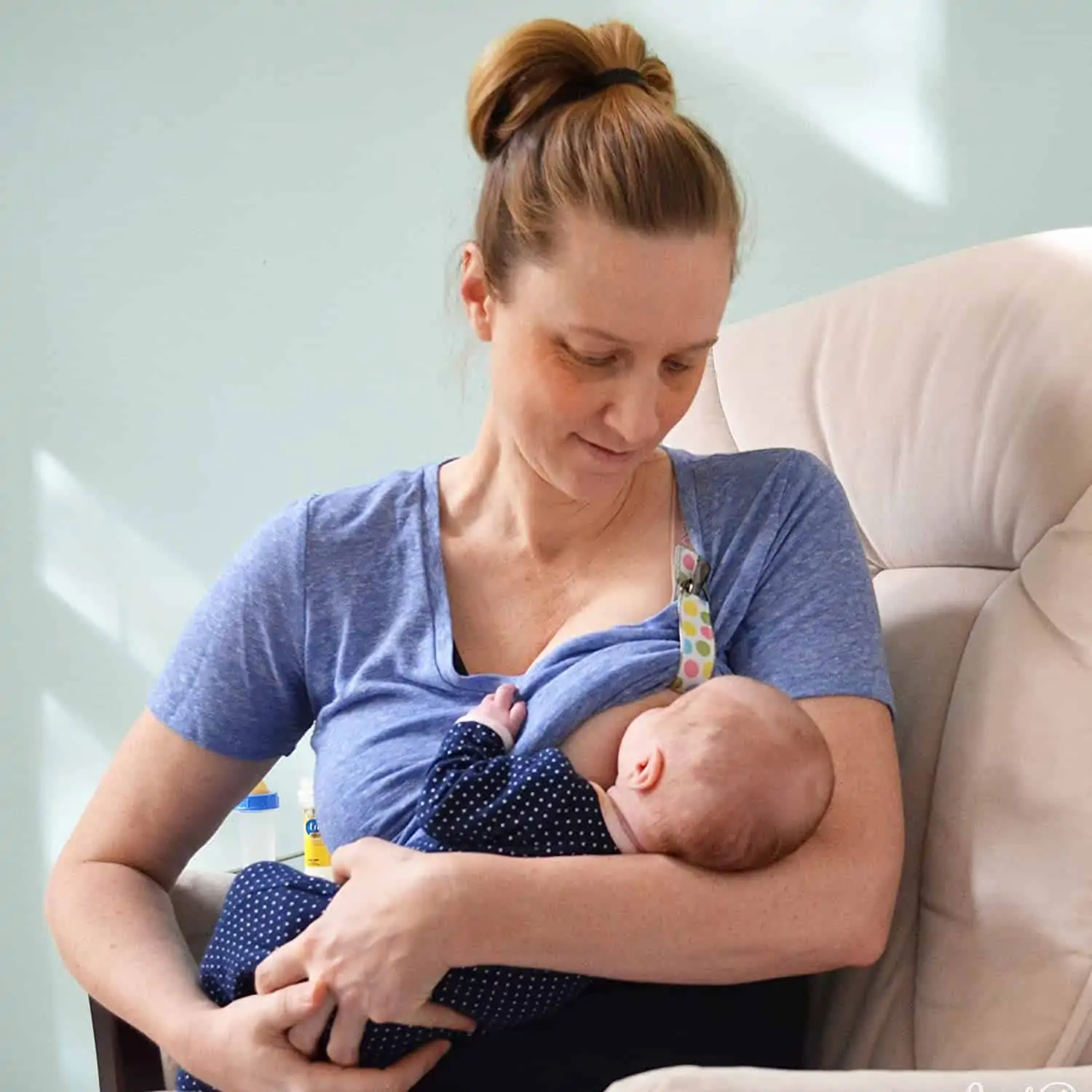 breastfeeding clip