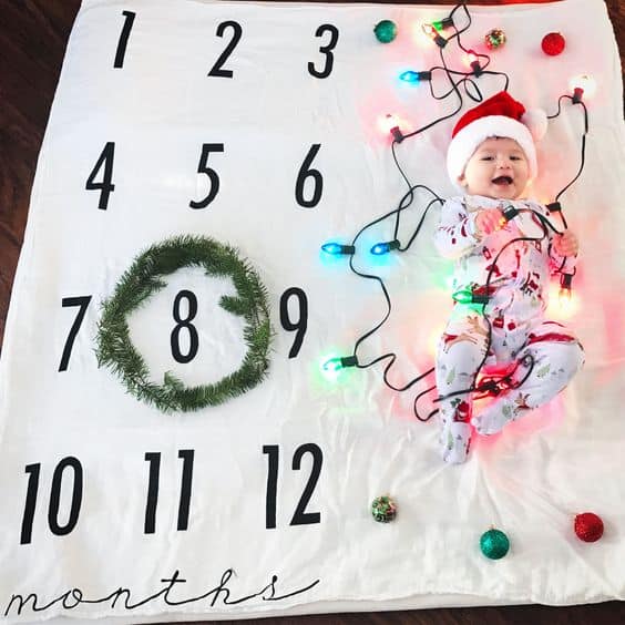 22 of the cutest and most creative baby milestone photos! So many ideas on how to capture your baby each month!